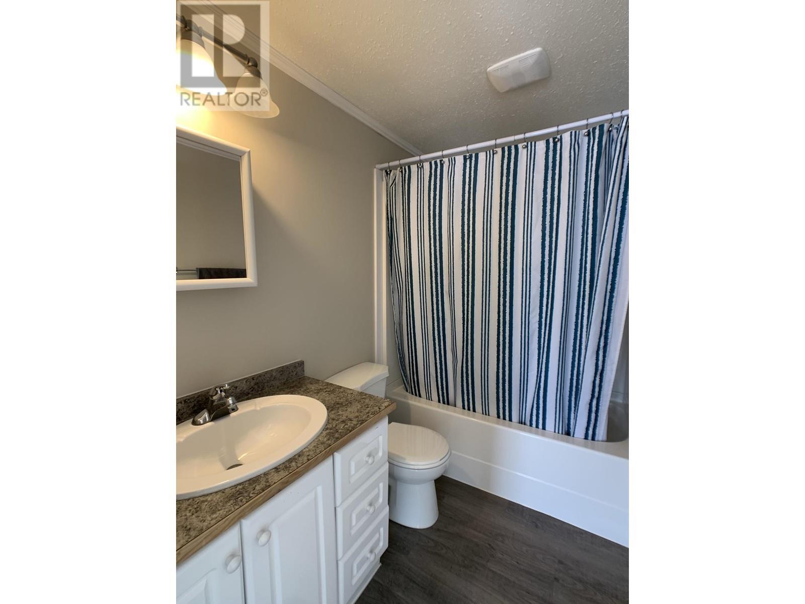 4028 Poplar Avenue, Fort Nelson, British Columbia  V0C 1R0 - Photo 9 - R2999473