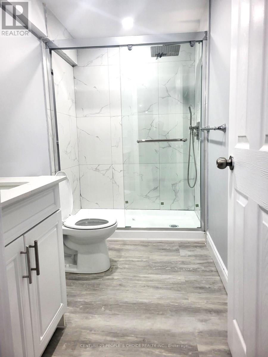 (Walkout Unit) - 2638 Sherhill Drive, Mississauga, Ontario  L5J 3Z3 - Photo 11 - W12140306