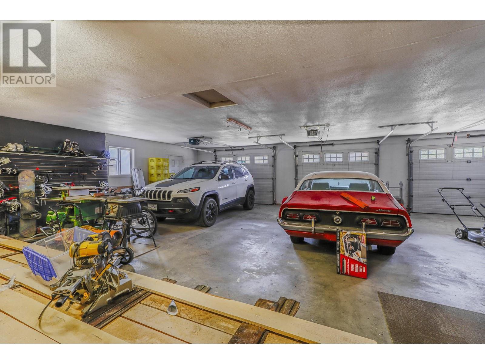 512 WILDWOOD Drive, Cranbrook, BC V1C6V1
