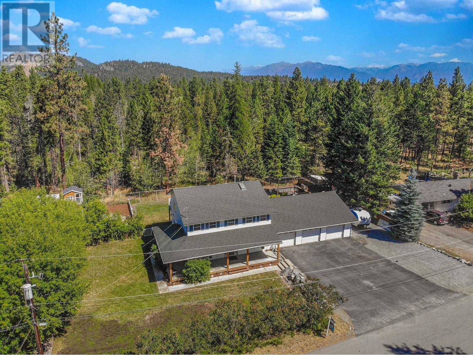 Property at 512 WILDWOOD Drive image 4