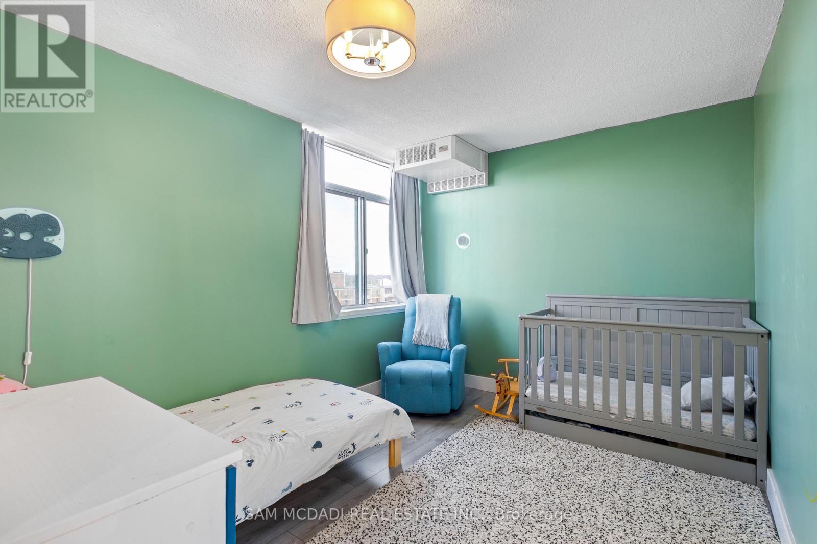 1606 - 3100 Kirwin Avenue, Mississauga, Ontario  L5A 3S6 - Photo 19 - W12140325