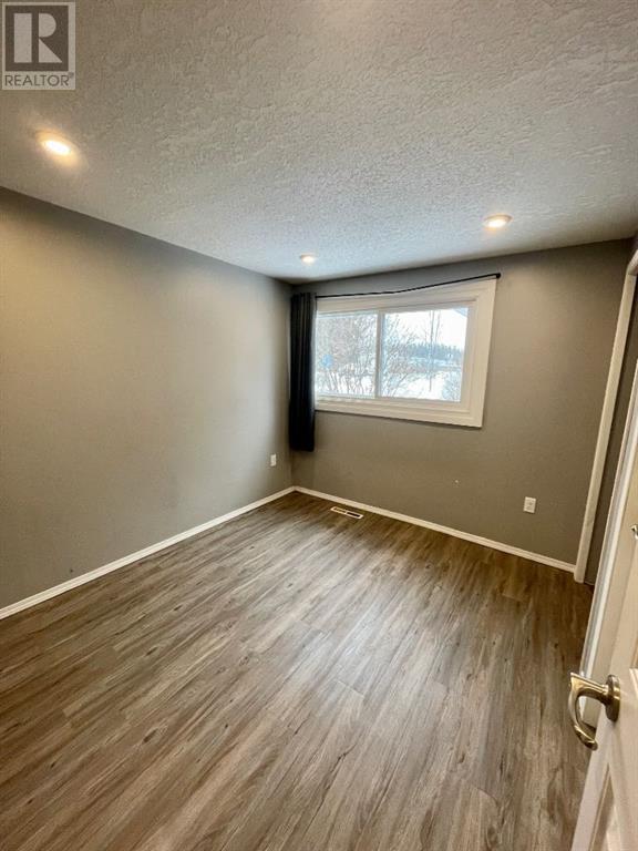 4927 10 Avenue, Edson, Alberta  T7E 1E6 - Photo 14 - A2189799