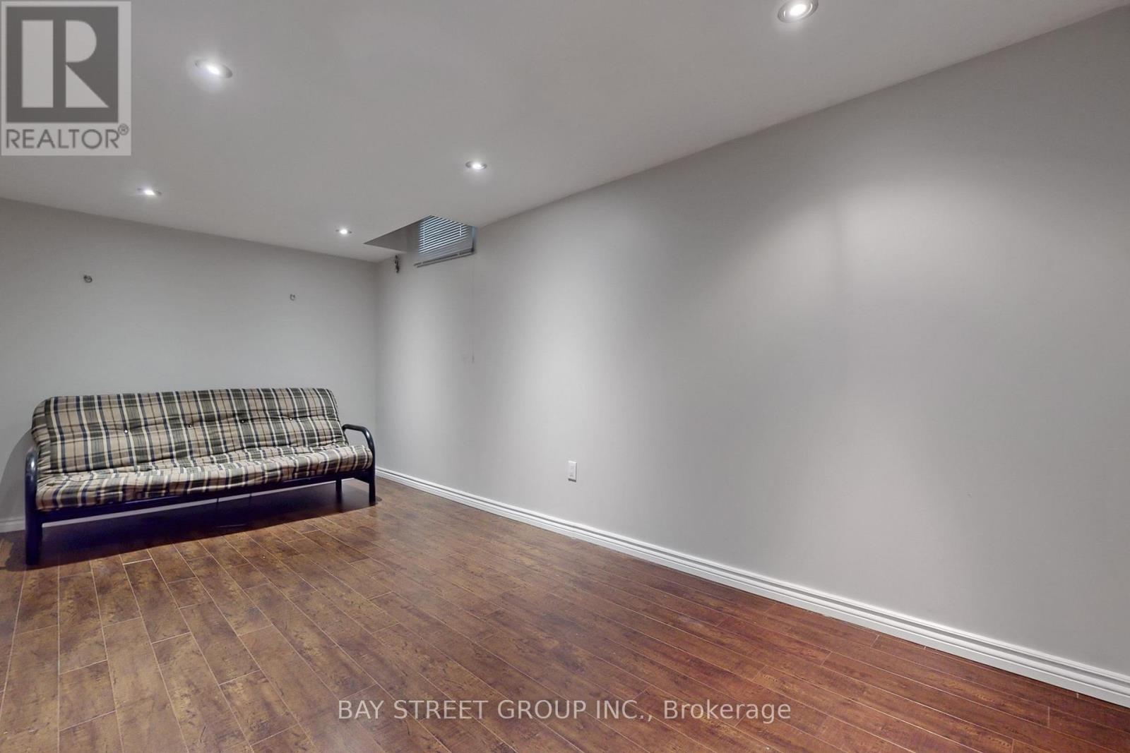 7160 Harding Crescent, Mississauga, Ontario  L5N 5P5 - Photo 40 - W12140351