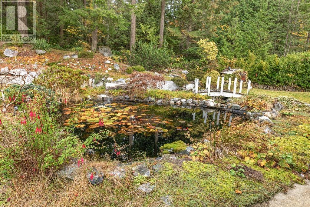 Property at 1270 REED ROAD image 5