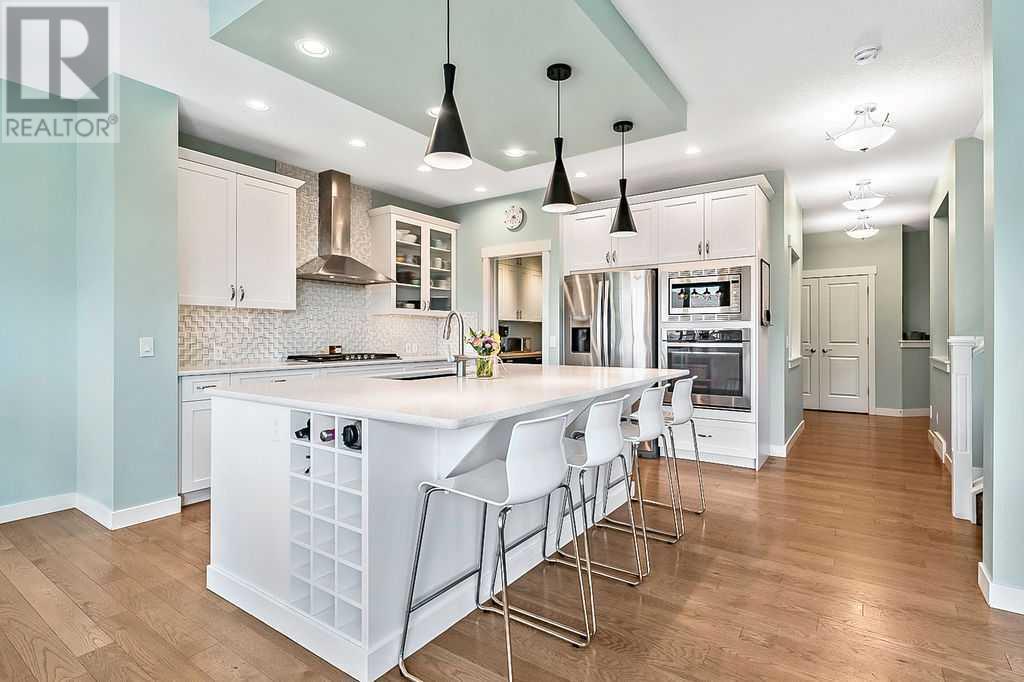 Property at 98 Mount Rae Heights image 5