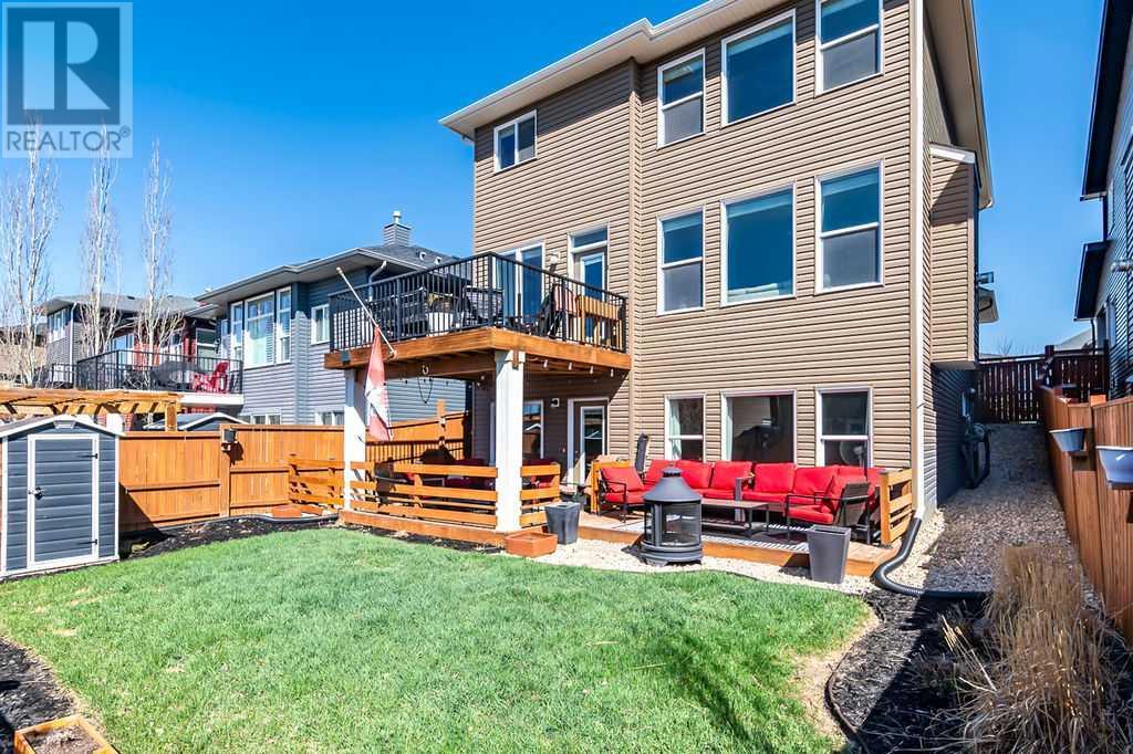 Property at 98 Mount Rae Heights image 2