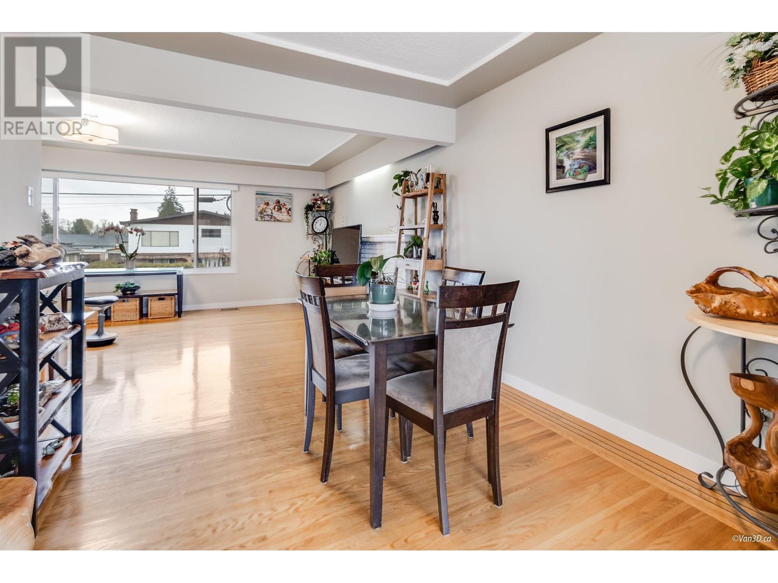 6555 St. Charles Place, Burnaby, British Columbia V5H 3W1 - Photo 5 - R2991349