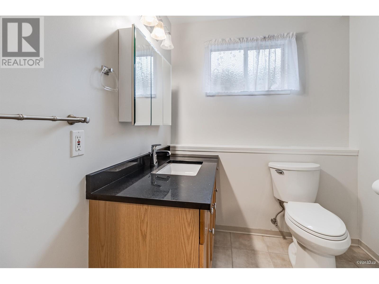 6555 St. Charles Place, Burnaby, British Columbia V5H 3W1 - Photo 16 - R2991349