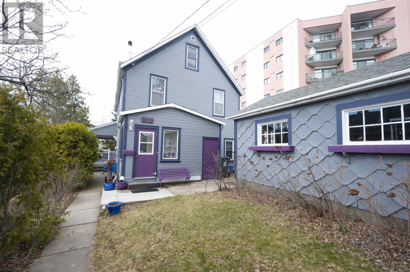 Property at 233 Elgin Street image 2