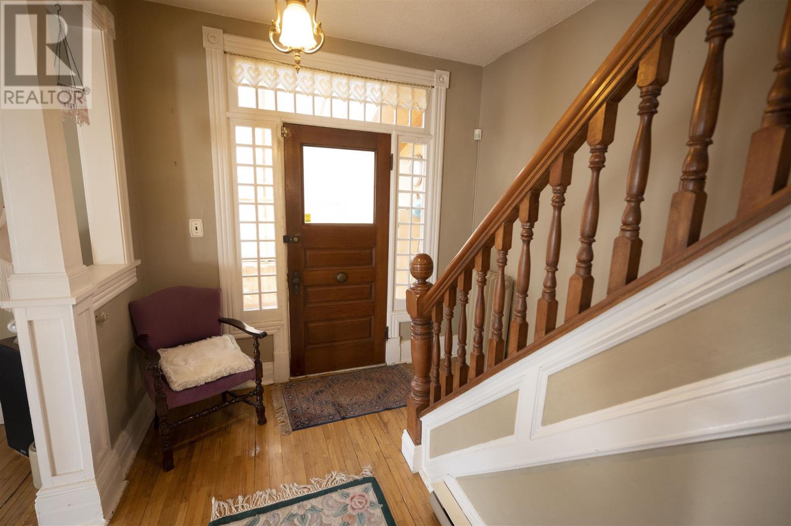 Property at 233 Elgin Street image 5