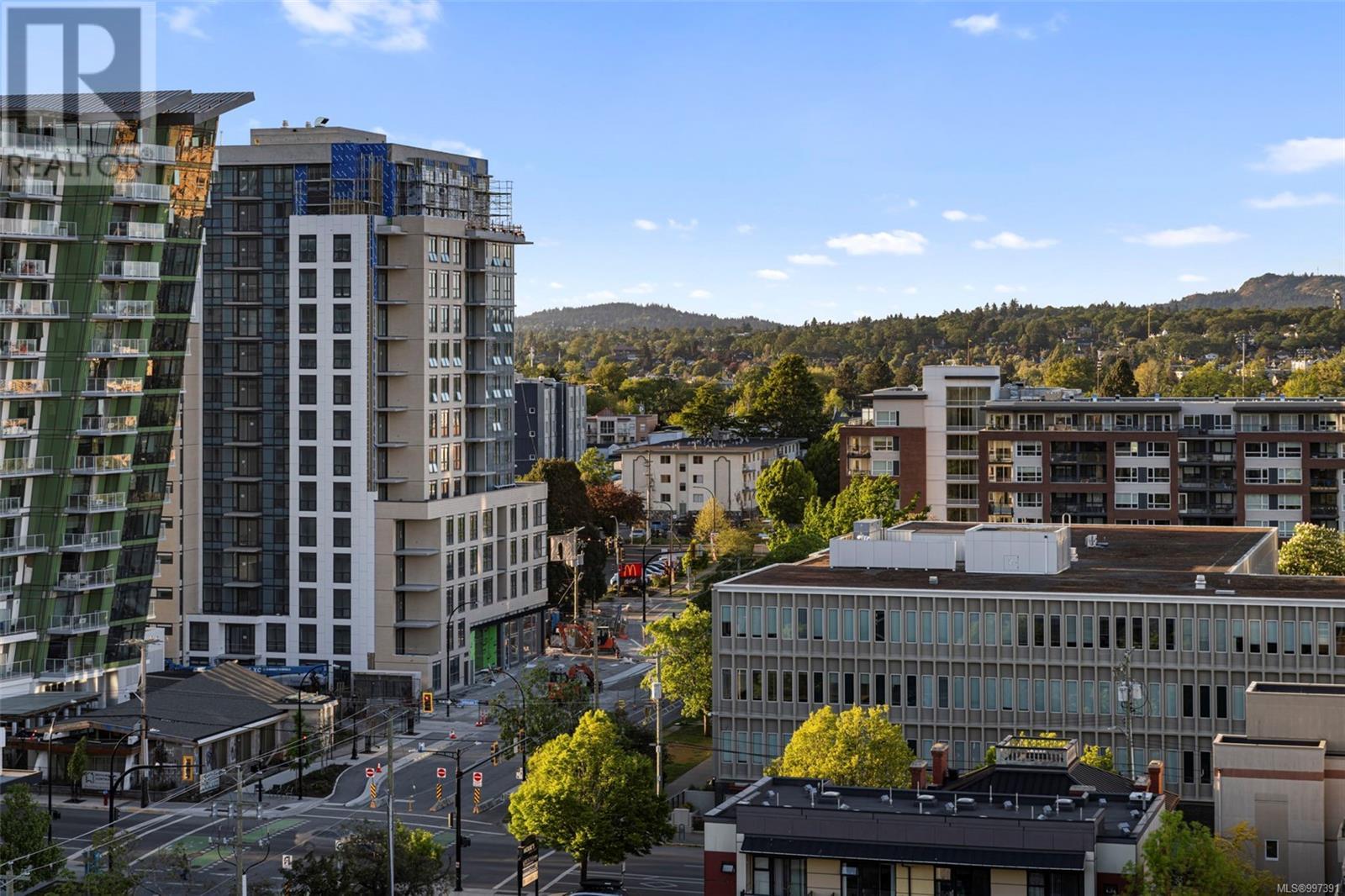 1403 1020 View St, Victoria, British Columbia  V8V 4Y4 - Photo 28 - 997391