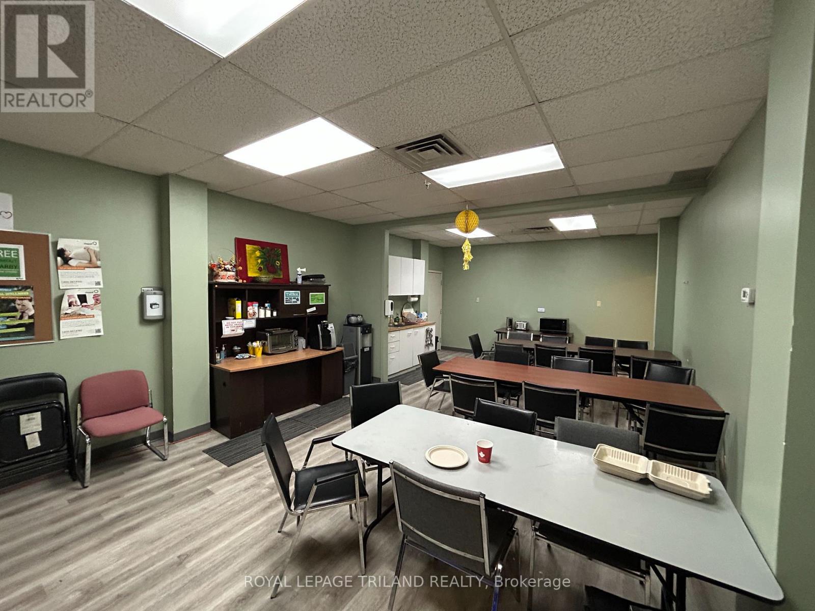 Three - 1150 Frances Street N, London East, Ontario  N5W 5N5 - Photo 5 - X12140386