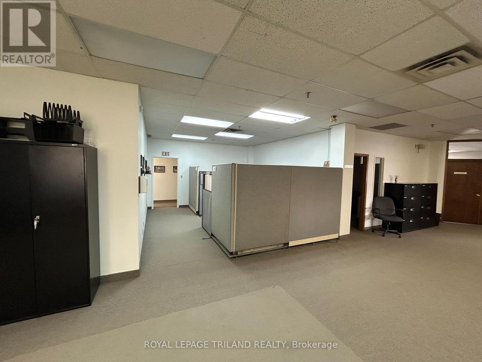 Two - 1150 Frances Street N, London East, Ontario  N5W 5N5 - Photo 10 - X12140387
