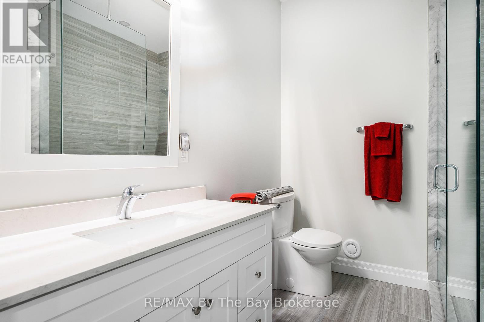 28 Cristiano Avenue, Wasaga Beach, Ontario  L9Z 0H2 - Photo 34 - S12082799