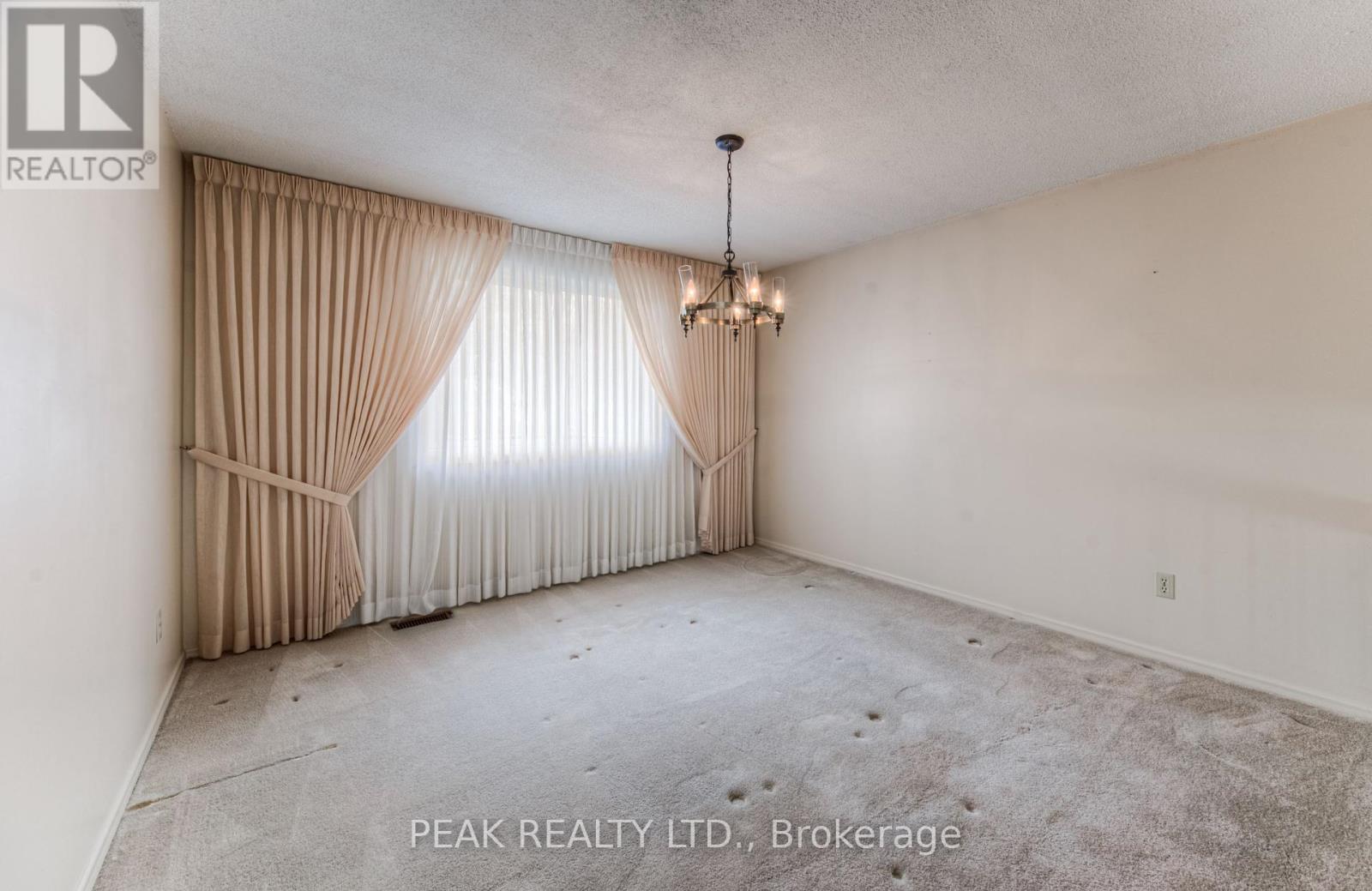101 Blackwell Drive, Kitchener, Ontario  N2N 1S8 - Photo 22 - X12128522