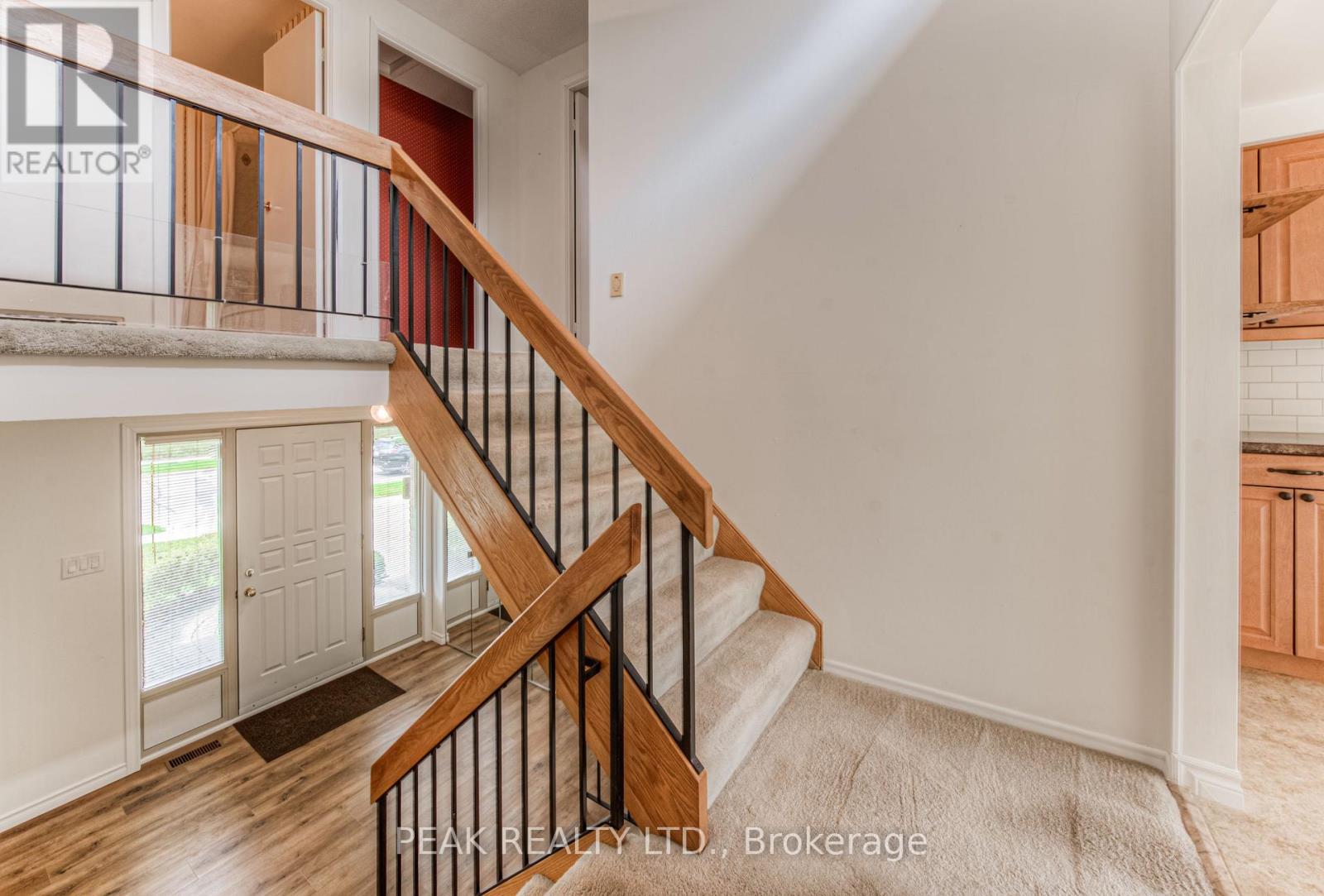 101 Blackwell Drive, Kitchener, Ontario  N2N 1S8 - Photo 10 - X12128522