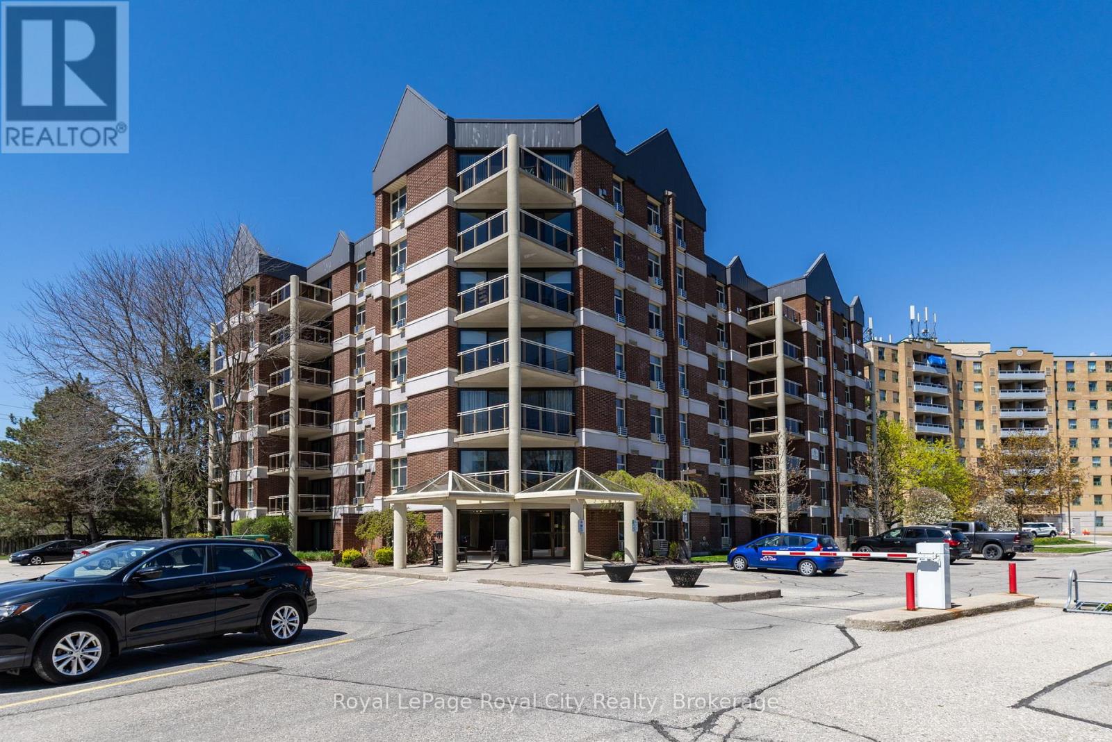 Property at 601 - 8 CHRISTOPHER COURT image 3