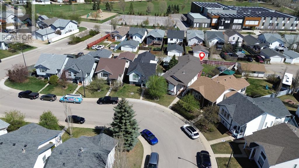 Property at 19 Kerr Close image 3