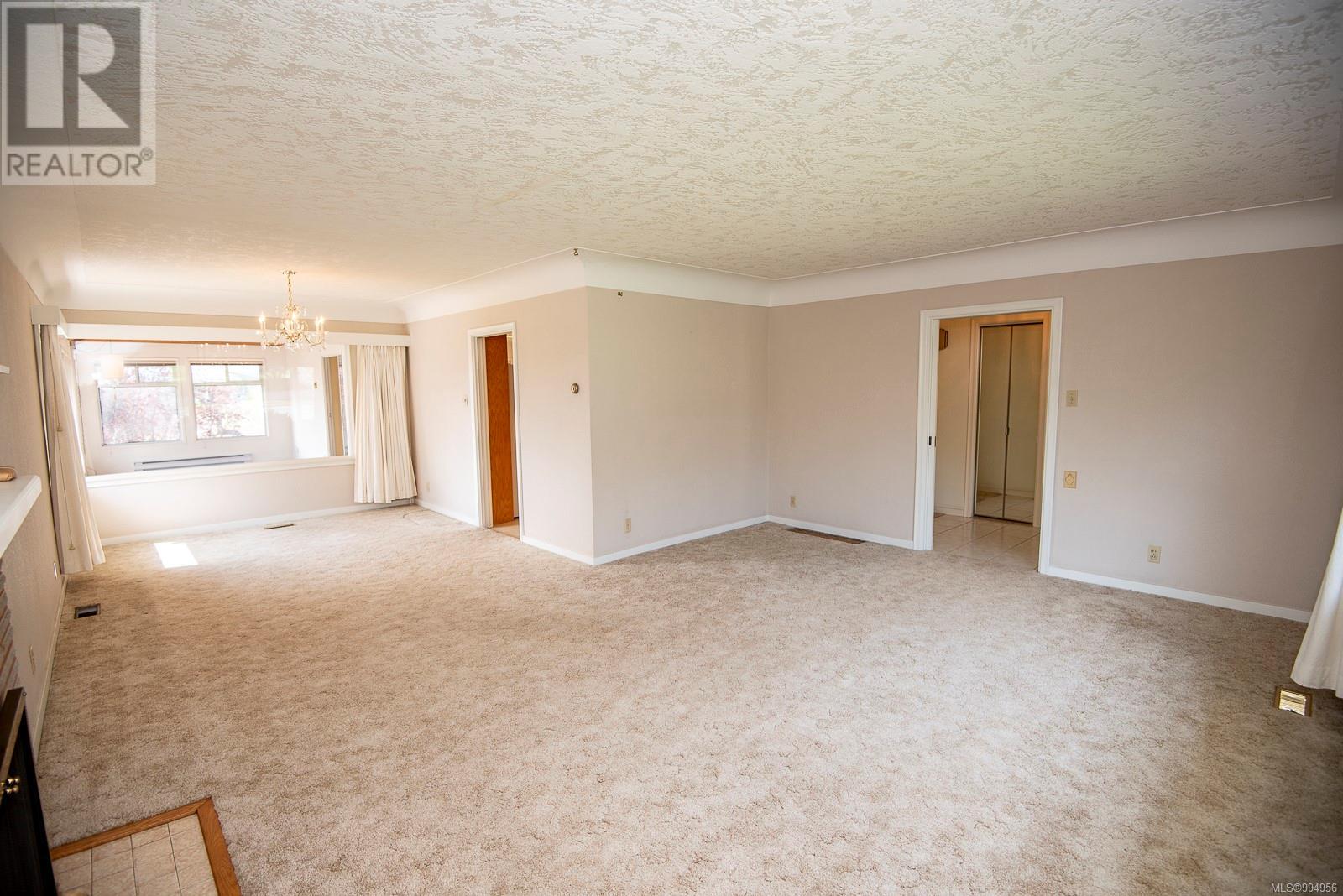 3140 Richmond Rd, Saanich, British Columbia  V8P 4P1 - Photo 10 - 994956