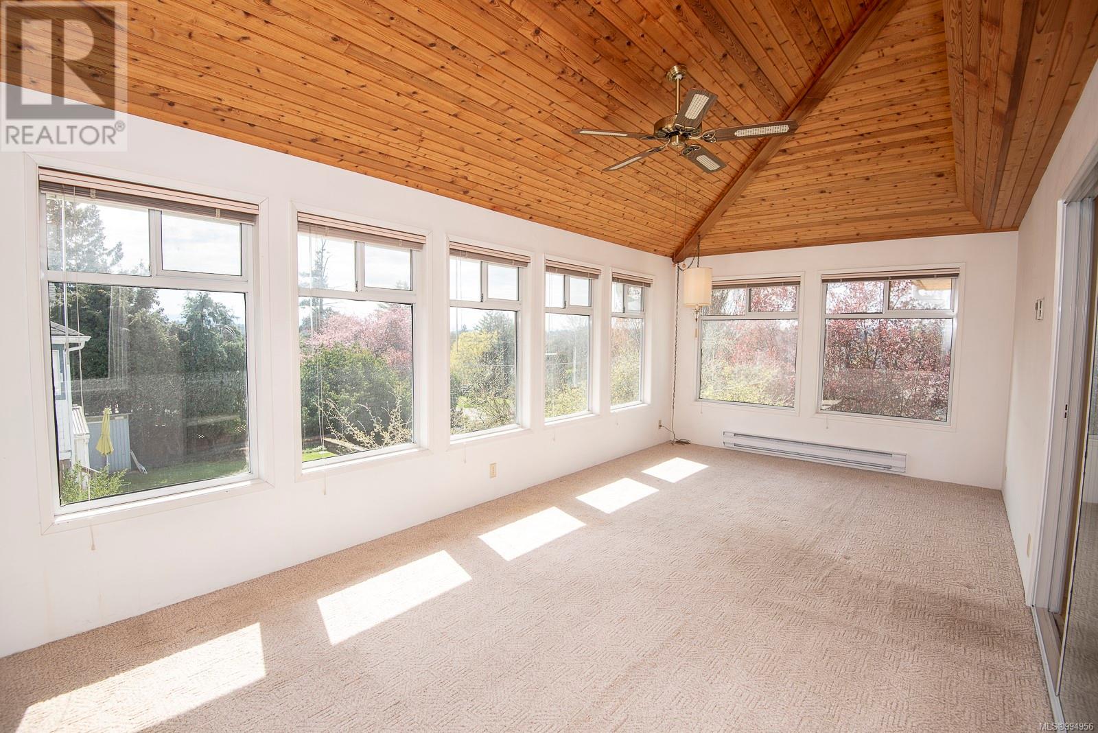 Property at 3140 Richmond Rd image 4