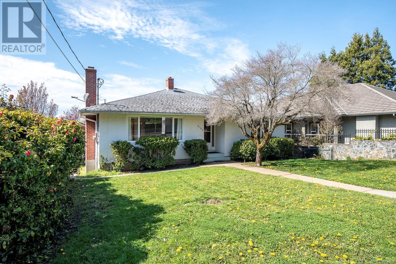 3140 Richmond Rd, Saanich, British Columbia  V8P 4P1 - Photo 2 - 994956