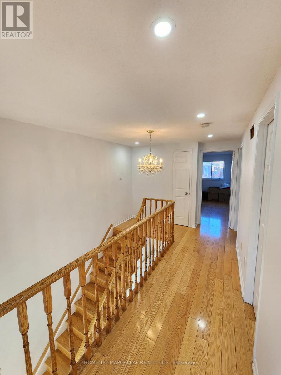 Upper - 82 Stanwell Drive, Brampton, Ontario  L6Z 3Y6 - Photo 24 - W12140394