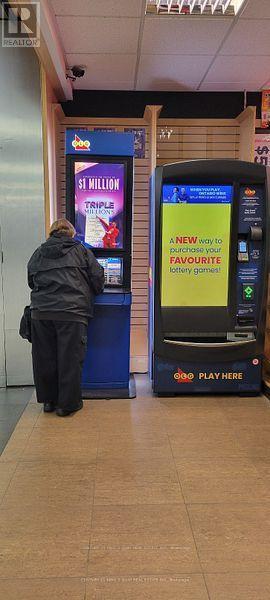 Unknown Address, ,     - Photo 2 - X12140374