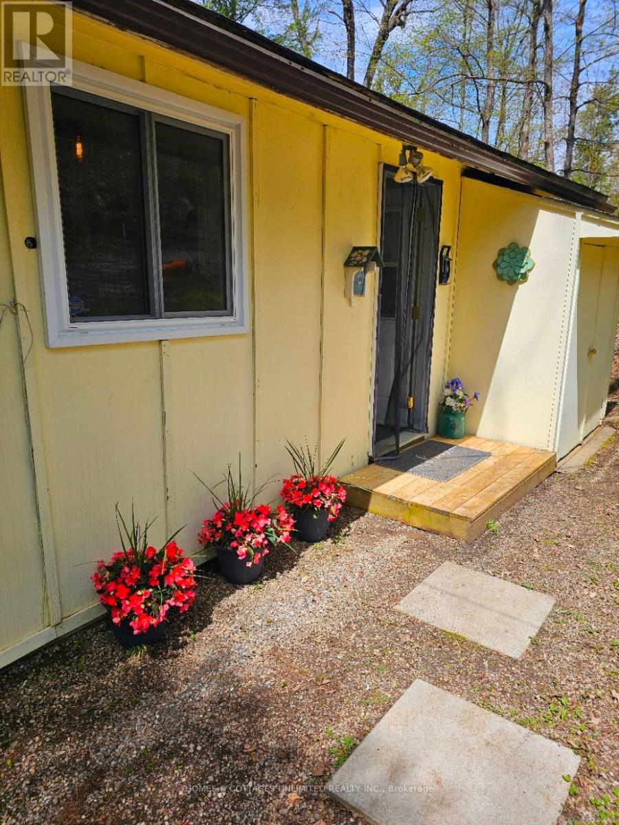 3048 Crozier B Road W, Tay Valley, Ontario  K0G 1X0 - Photo 11 - X12139192