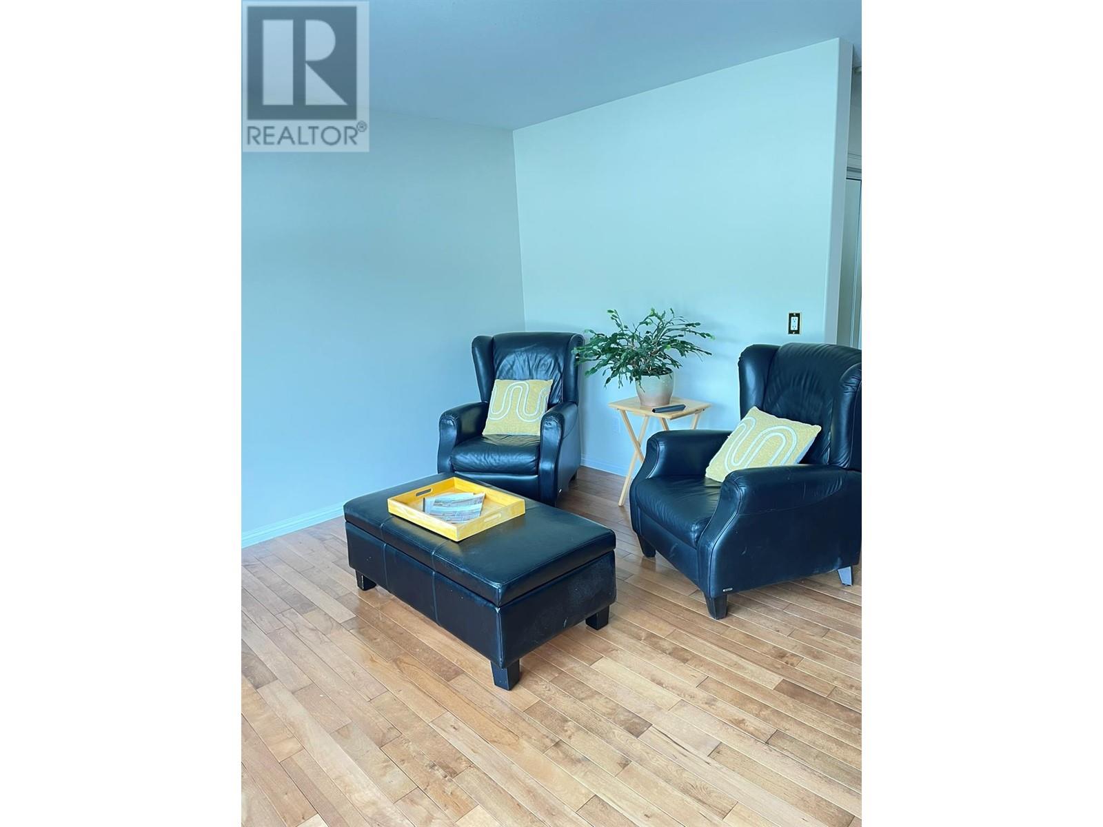 5460 Clements Crescent Unit# 101, Peachland, British Columbia  V0H 1X5 - Photo 3 - 10332699