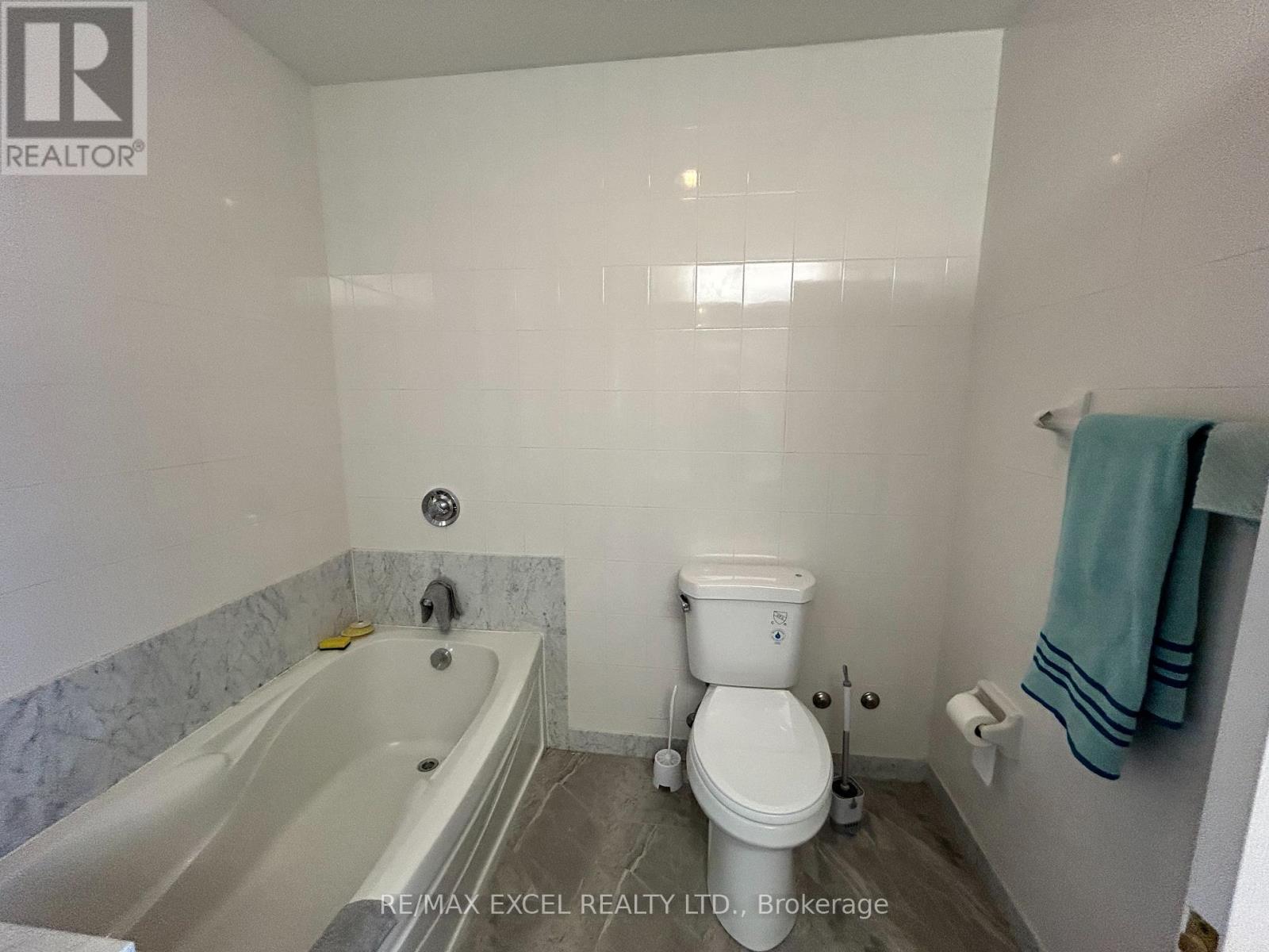 2408 - 168 Bonis Avenue, Toronto, Ontario  M1T 3V7 - Photo 12 - E12140318