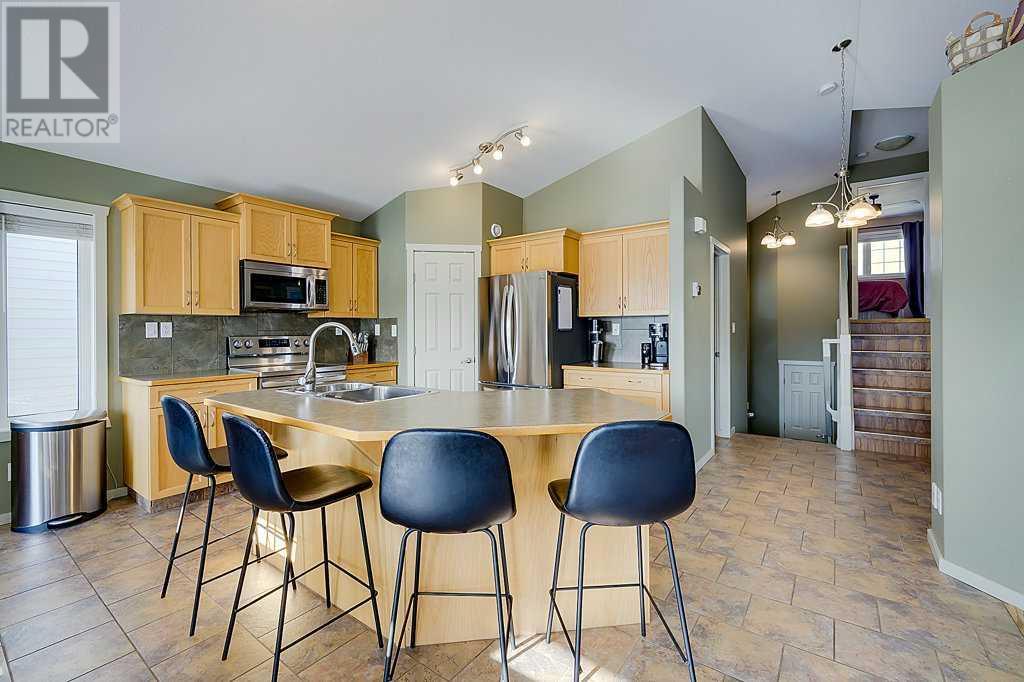 112 Vanson Close, Red Deer, Alberta  T4R 0G9 - Photo 14 - A2217108