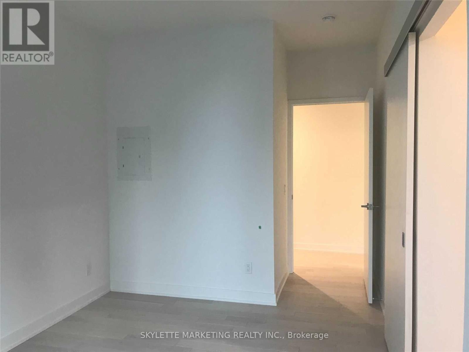 2405 - 25 Richmond Street E, Toronto, Ontario  M5C 0A6 - Photo 12 - C12140412