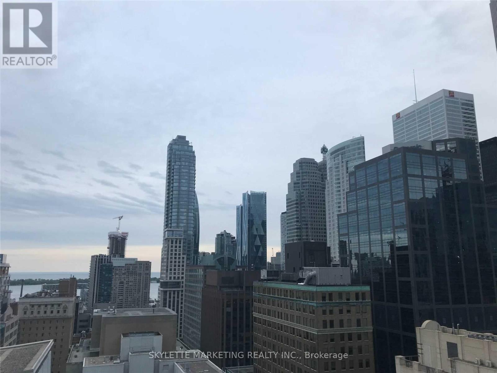 2405 - 25 Richmond Street E, Toronto, Ontario  M5C 0A6 - Photo 29 - C12140412