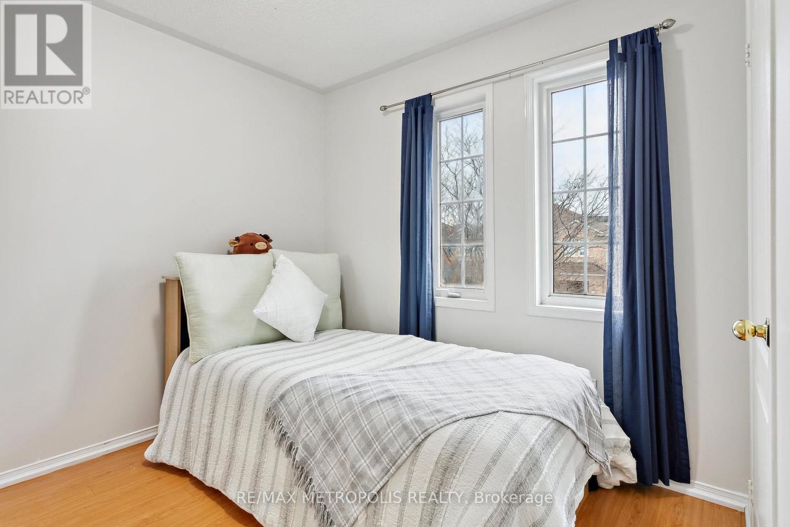 29 Mistdale Crescent, Brampton, Ontario  L7A 1S2 - Photo 21 - W12140408