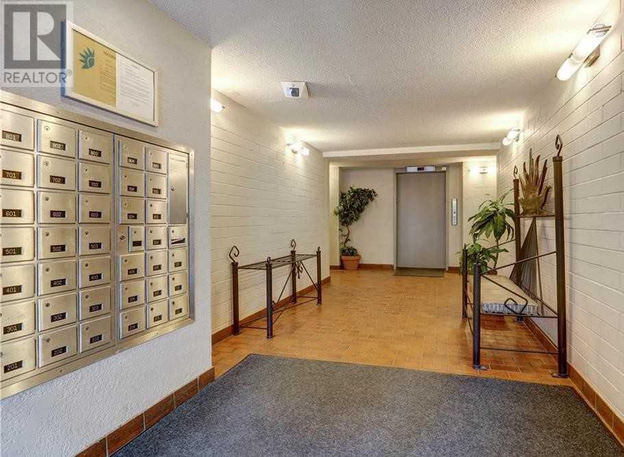 Property at 304, 1414 12 Street SW image 3