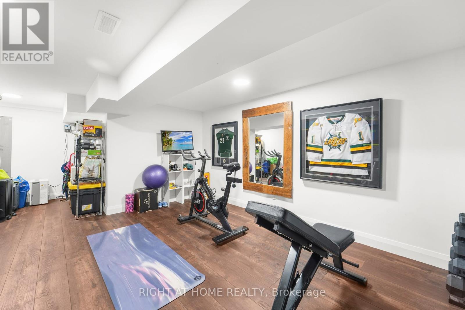 17083 Warden Avenue, Whitchurch-Stouffville, Ontario  L4A 2W1 - Photo 21 - N12129352