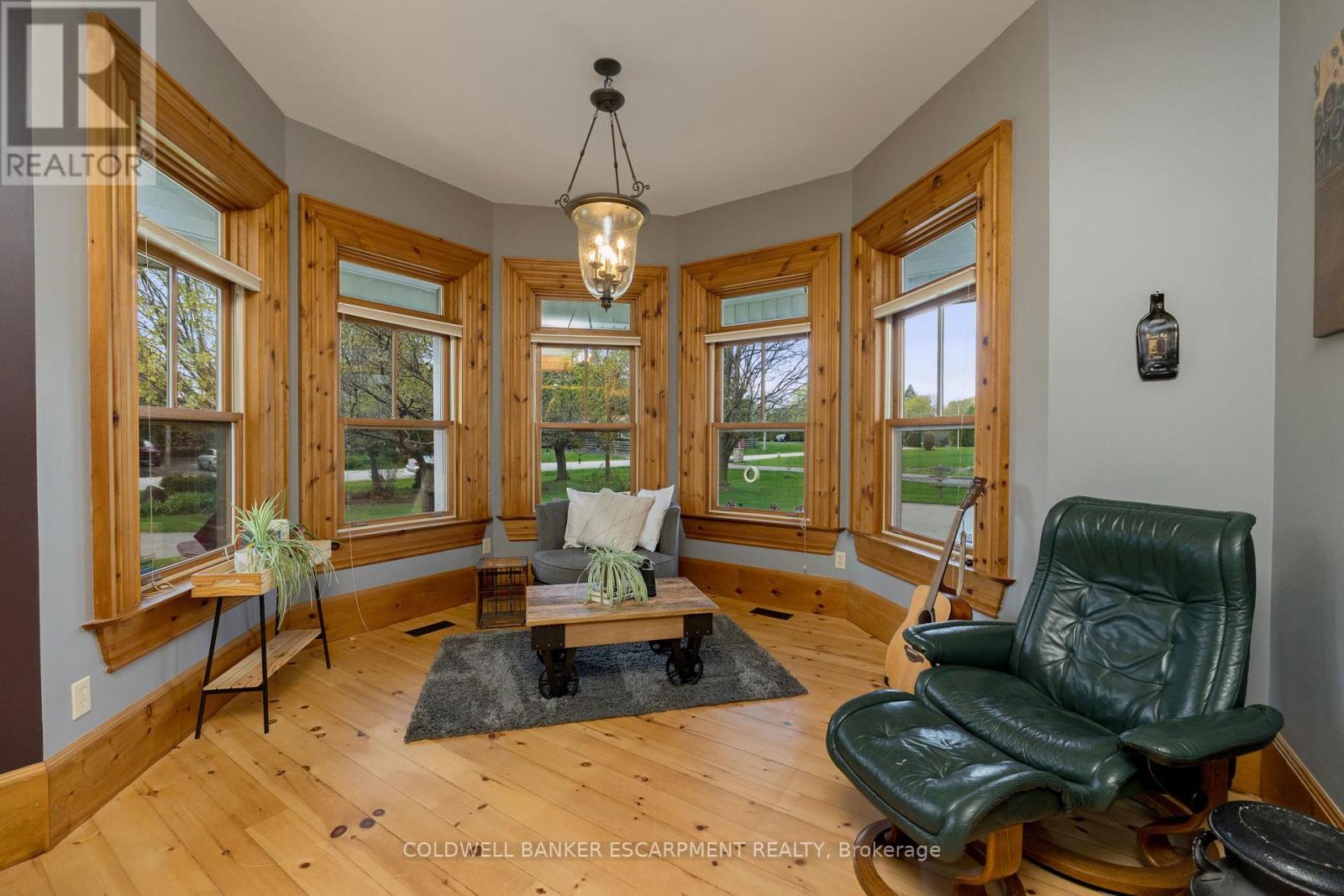 13467 Fourth Line N, Halton Hills, Ontario  L7J 2L8 - Photo 17 - W12134871