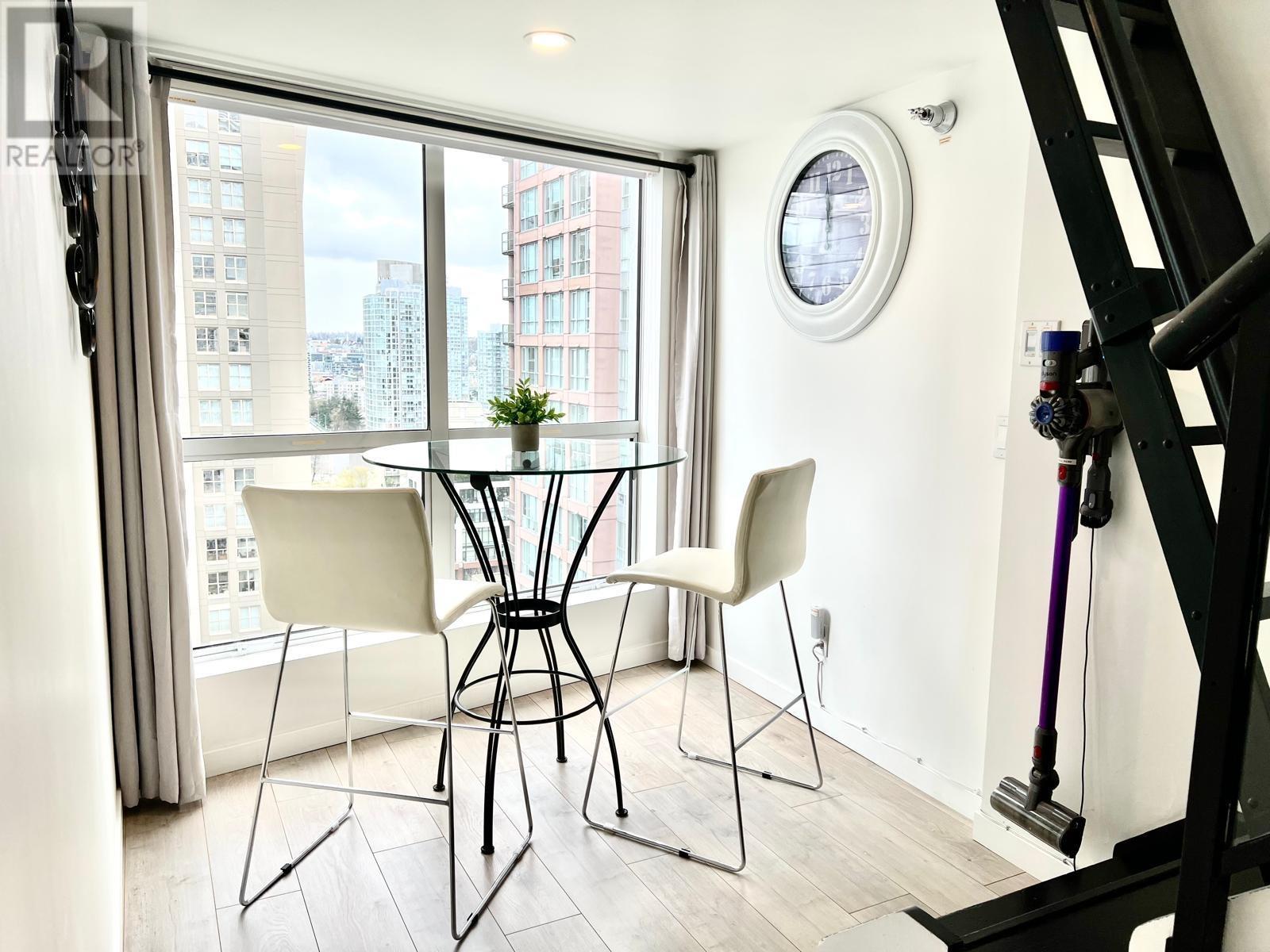 811 933 Seymour Street, Vancouver, British Columbia  V6B 6L6 - Photo 4 - R2981713