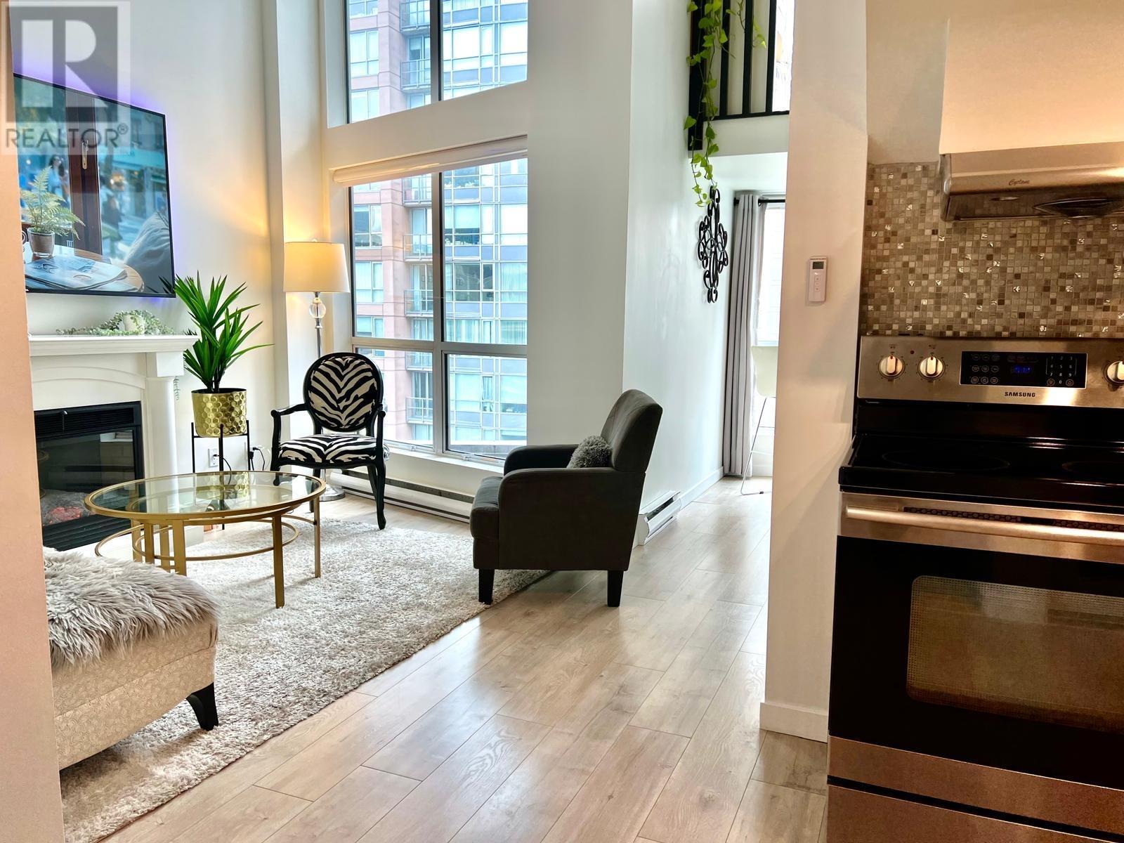 811 933 Seymour Street, Vancouver, British Columbia  V6B 6L6 - Photo 5 - R2981713