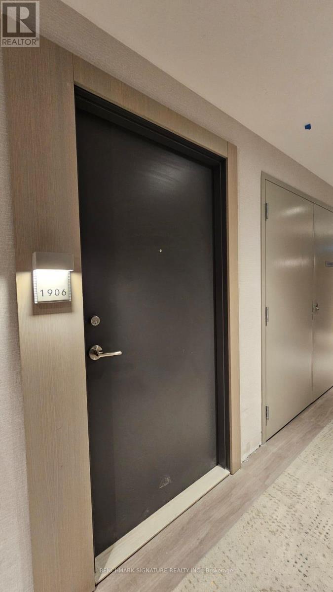 1906 - 7 Golden Lion Heights, Toronto, Ontario  M2M 0C1 - Photo 3 - C12140418