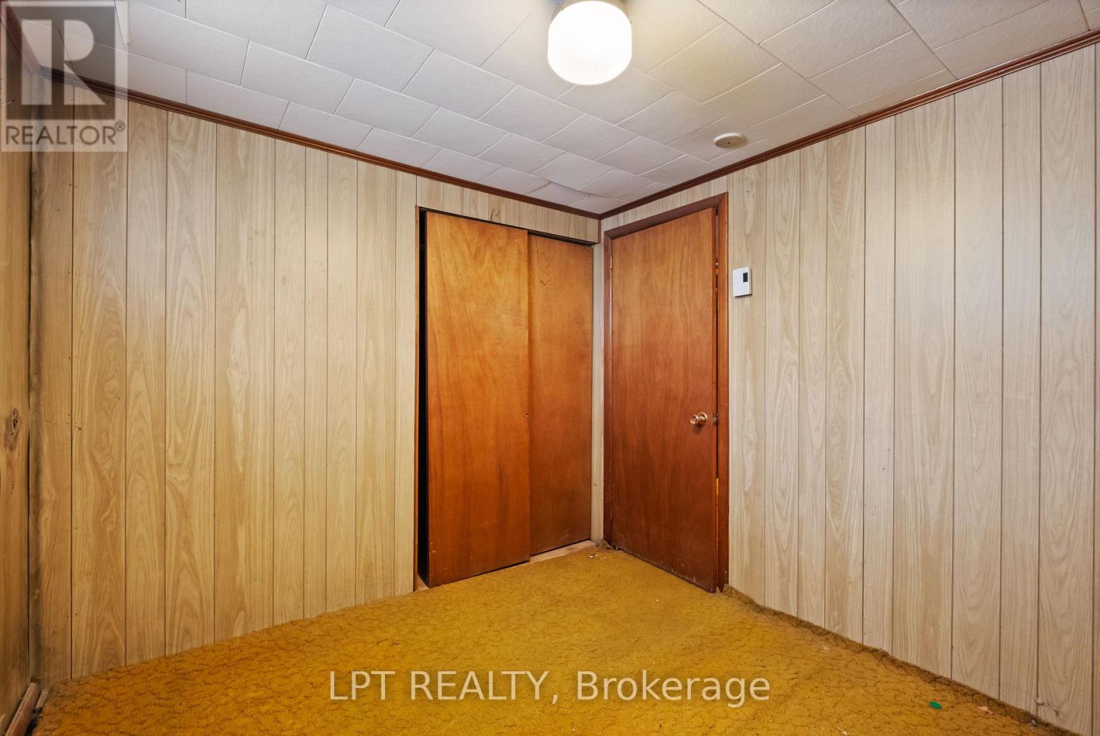 32 Jane Avenue, Kingston, Ontario  K7M 3G5 - Photo 24 - X12140419