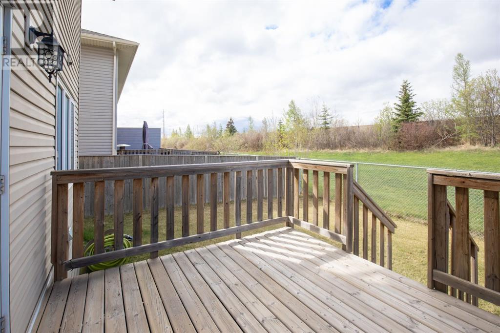 32 Windermere Close, Red Deer, Alberta  T4N 2J8 - Photo 7 - A2219616