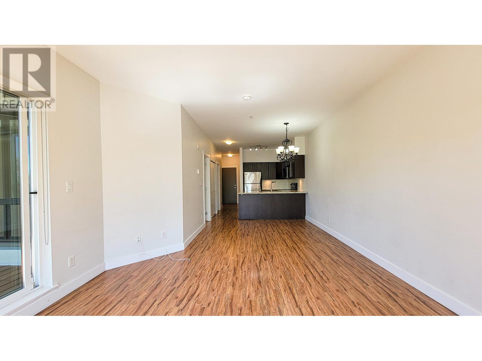 311 7655 Edmonds Street, Burnaby, British Columbia  V3N 1B6 - Photo 5 - R2997988