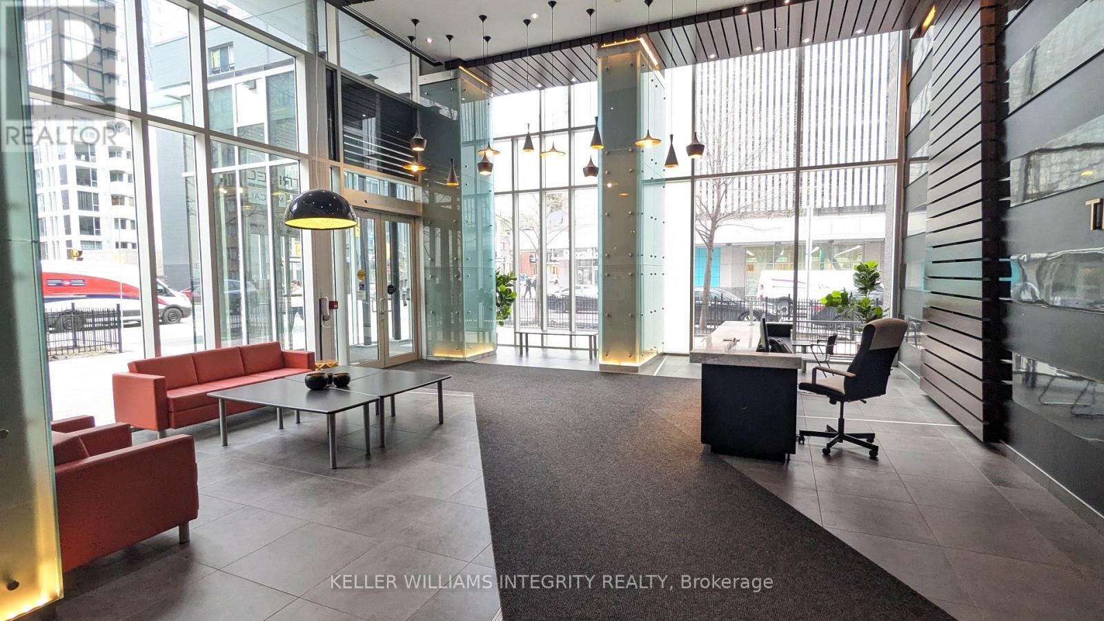 1103 - 179 Metcalfe Street, Ottawa, Ontario  K2P 1P7 - Photo 25 - X12140428