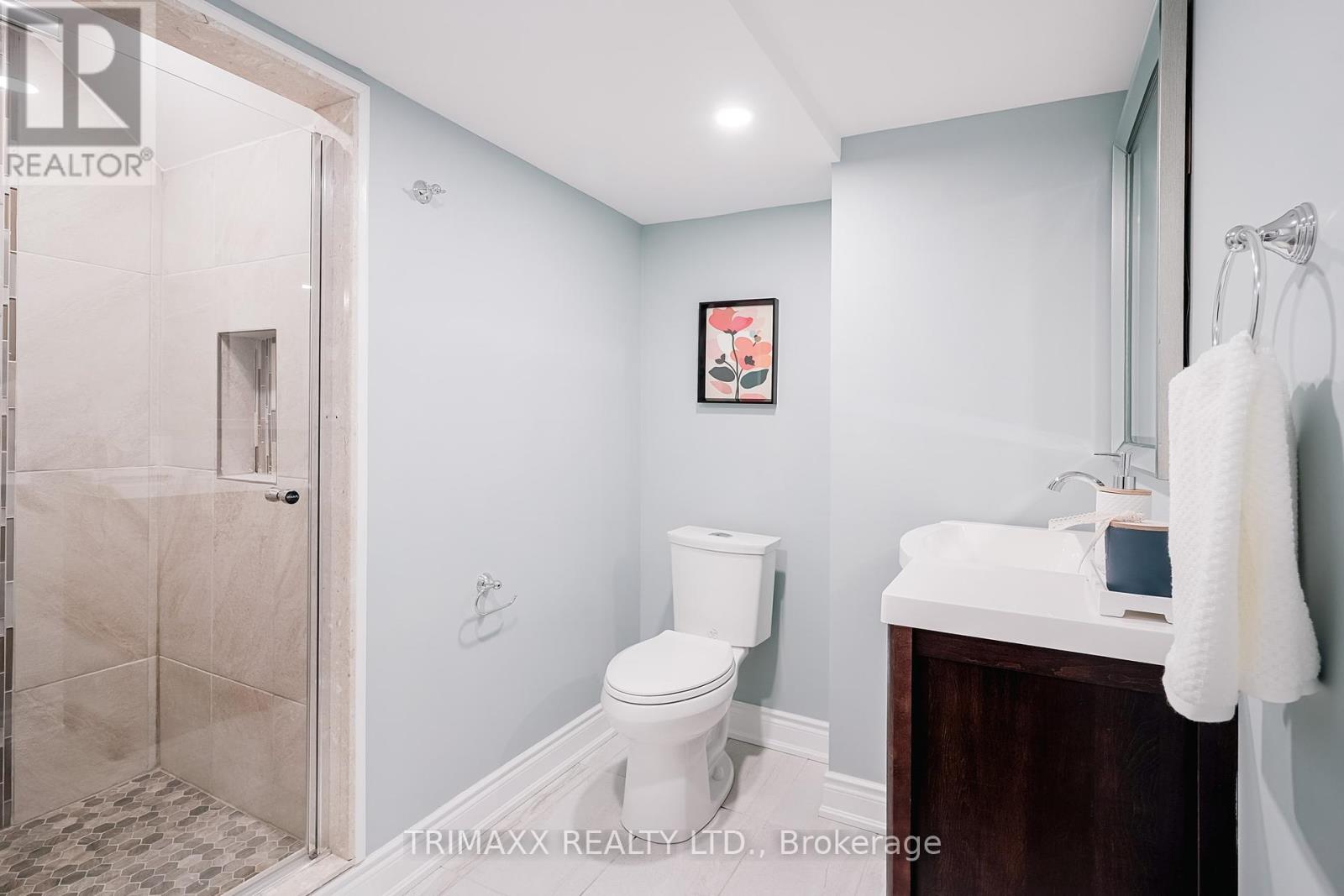 92 Hartrick Place, Whitby, Ontario  L1R 2C3 - Photo 47 - E12138649