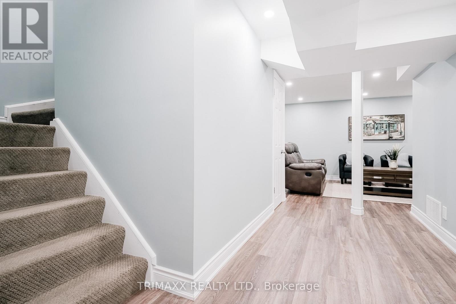 92 Hartrick Place, Whitby, Ontario  L1R 2C3 - Photo 42 - E12138649