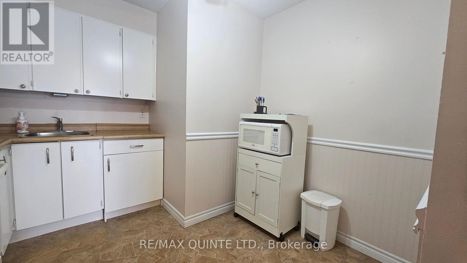 404 - 610 William Street S, Gananoque, Ontario  K7G 3A4 - Photo 4 - X11999087