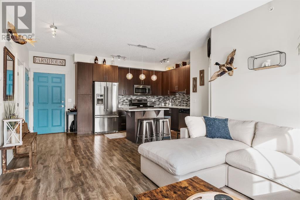 Property at 4410, 755 Copperpond Boulevard SE image 1