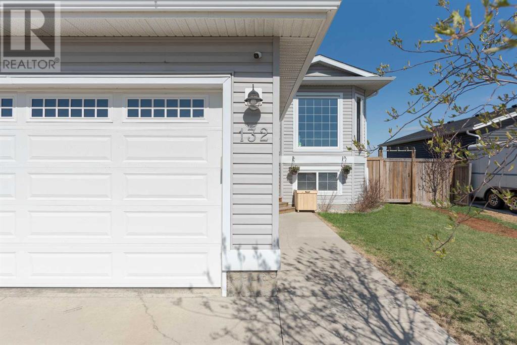 Property at 132 Beacon Hill Place image 2