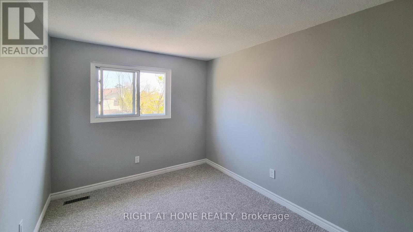 88 Kipling Place, Barrie, Ontario  L4N 4W1 - Photo 10 - S12065987